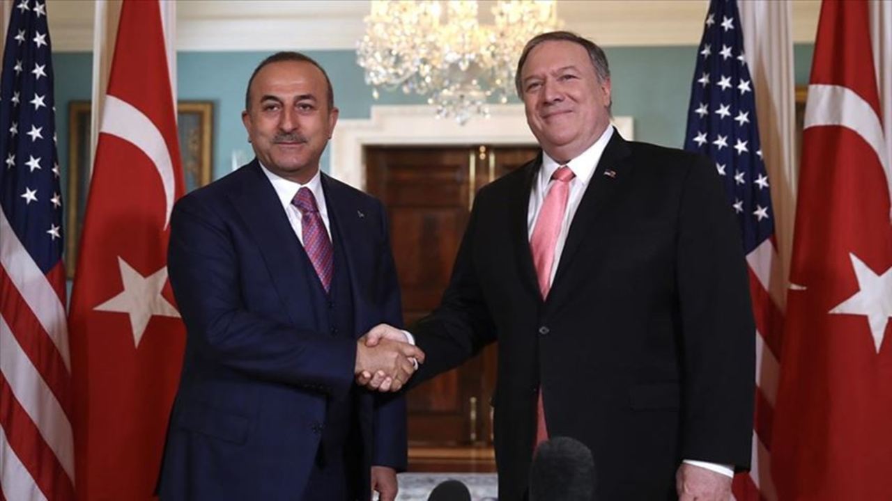 Bakan Çavuşoğlu, Pompeo ile görüştü...