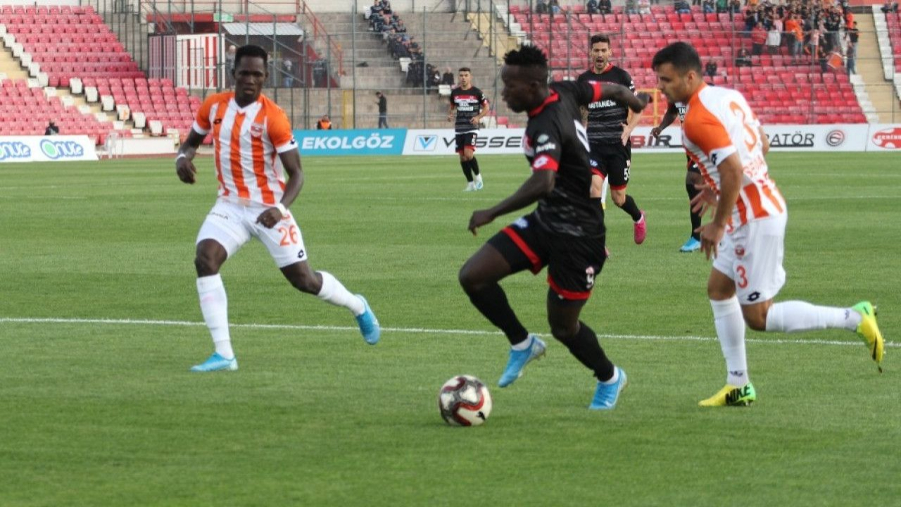 Balıkesirspor, Adanaspor'u 3 golle geçti!