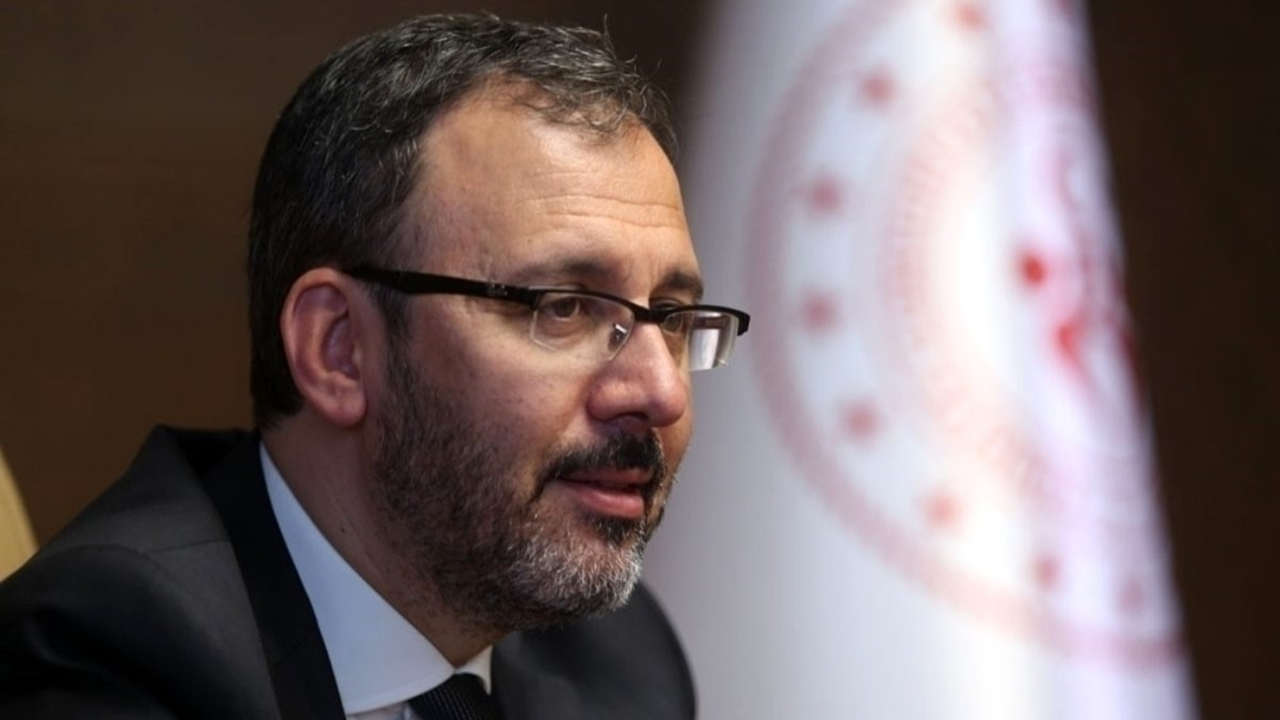 "Cumhuriyet Bayramı'nı yürekten kutluyorum!"