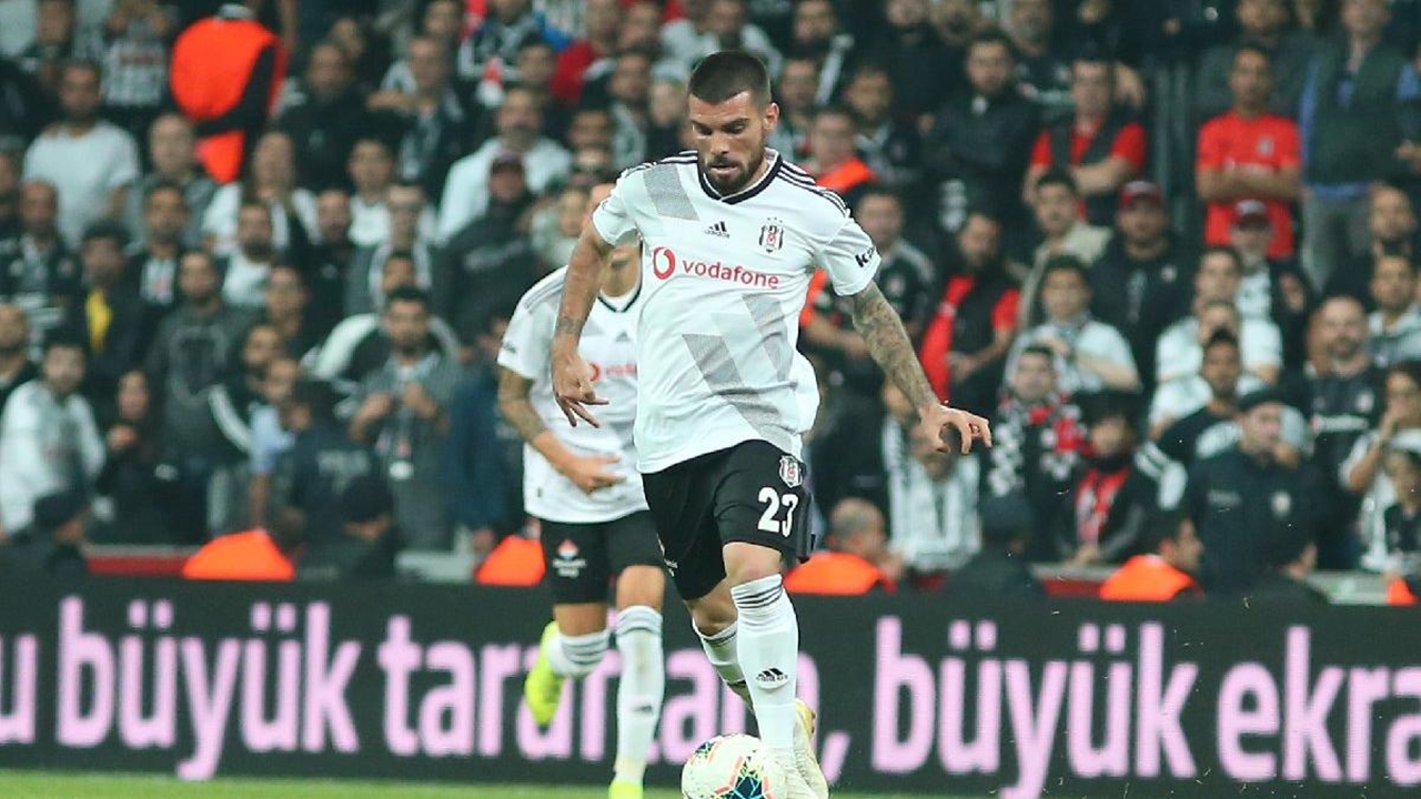 Rebocho, kadroda yeni garantiledi!