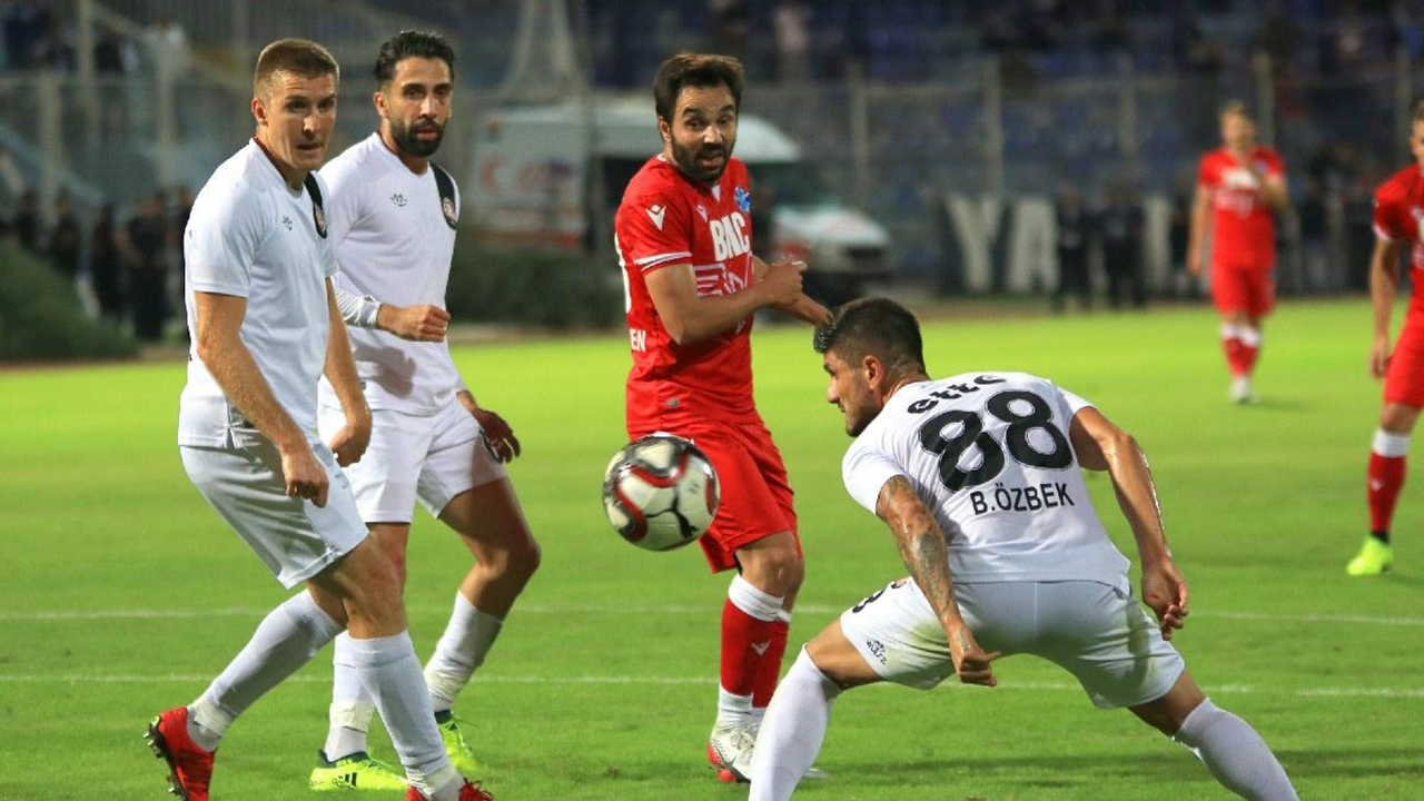 Karagümrük, Adana Demirspor'la 1-1 berabere kaldı!