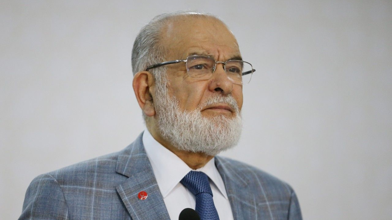 Karamollaoğlu'ndan 29 Ekim'e özel Erbakan paylaşımı!