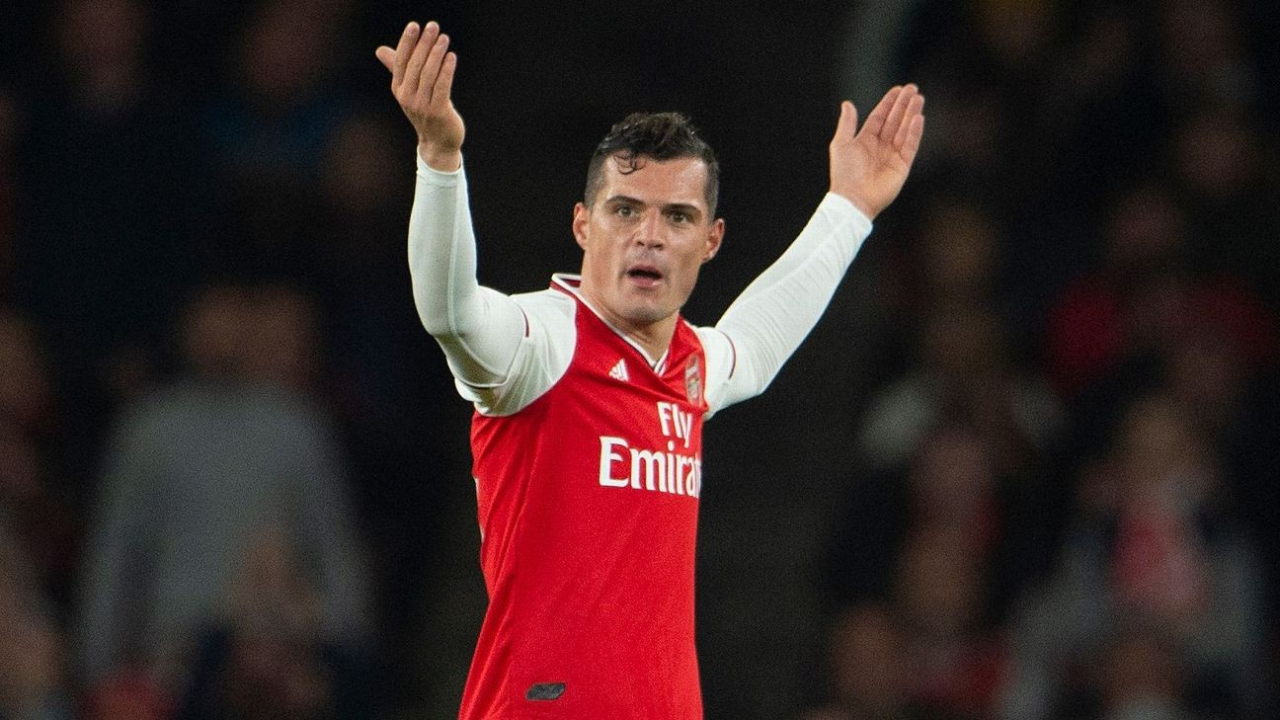 Arsenal'de küfür krizi büyüyor!