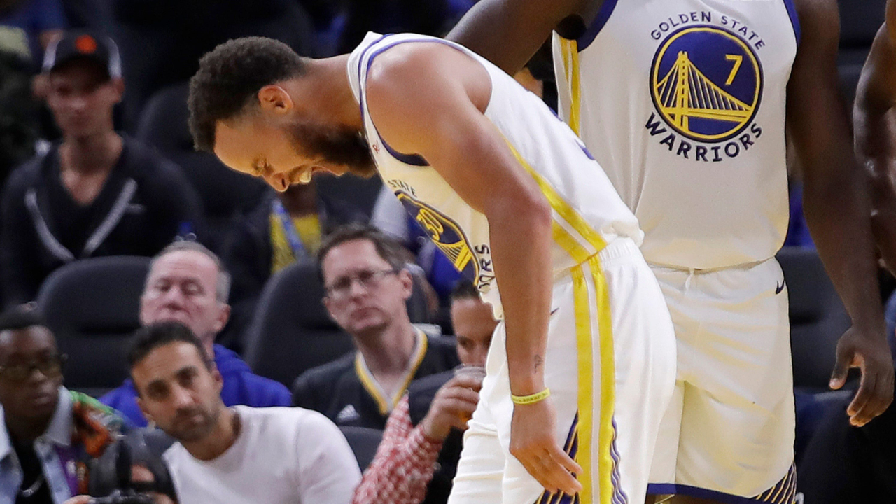 Curry'nin sol el bileği kırıldı!