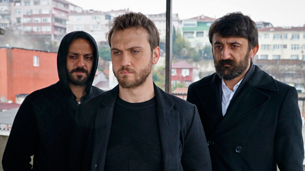 'Lanet' diziye suç duyurusu