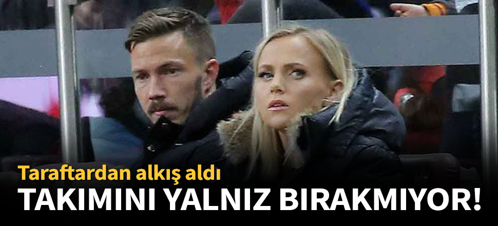 Martin Linnes, maçı ailesiyle tribünden takip etti!