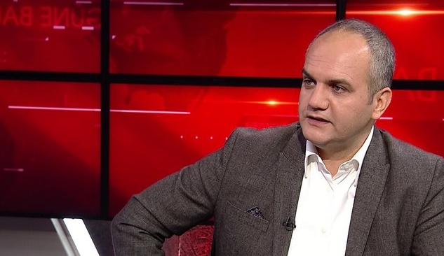 FETÖ'nün firari ekran yüzü Tarık Toros'tan akla ziyan bir mektup