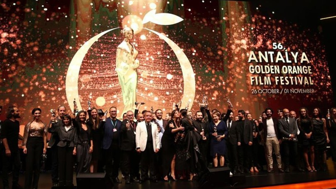 Altın Portakal'da ödüller sahiplerini buldu