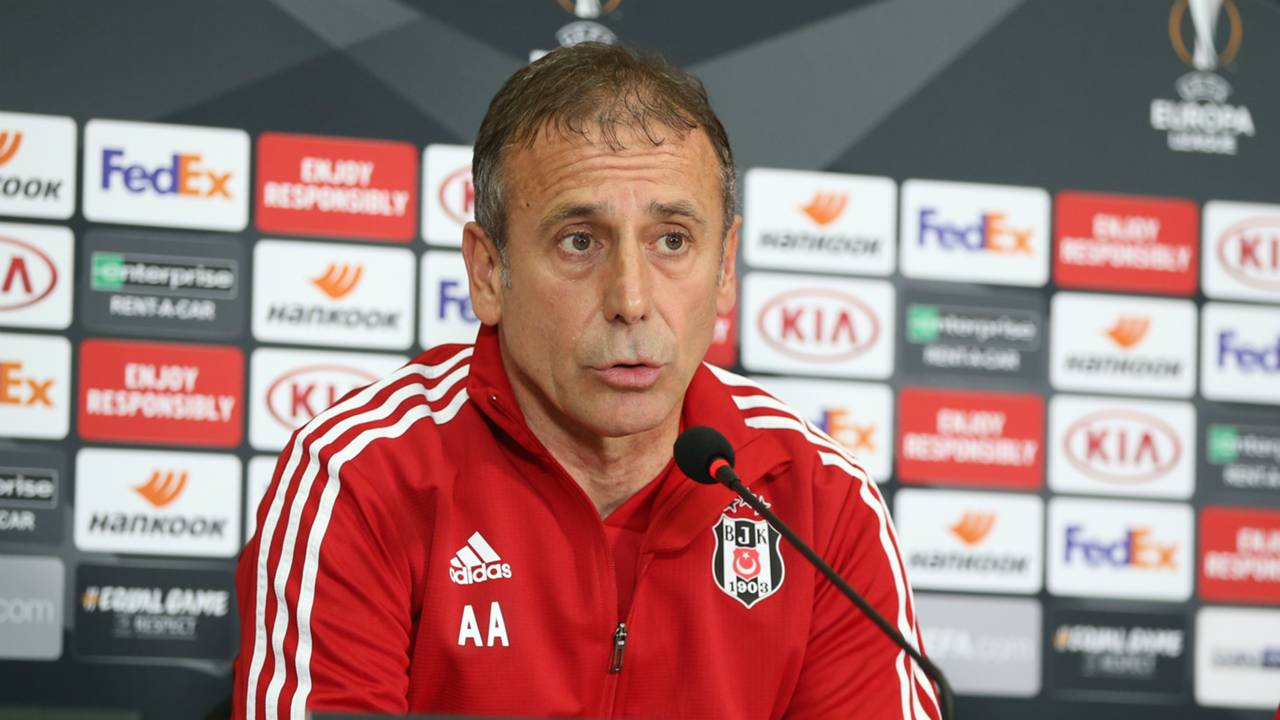 Minik Beşiktaşlılara güzel bir jest yaptı!