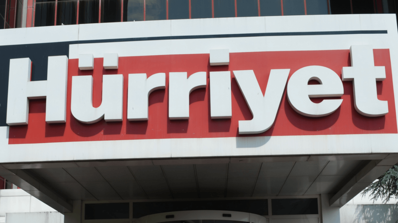Hürriyet'te yaprak dökümü sürüyor! Ayrılığını böyle duyurdu...