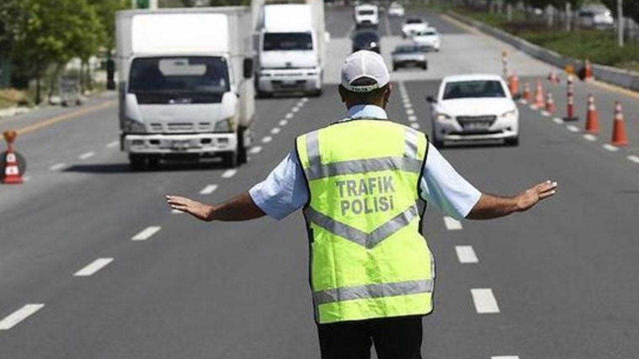 Vodafone İstanbul Maratonu nedeniyle bazı yollar trafiğe kapatıldı!