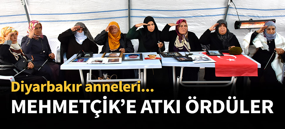 Diyarbakır anneleri Mehmetçik için atkı ördü!