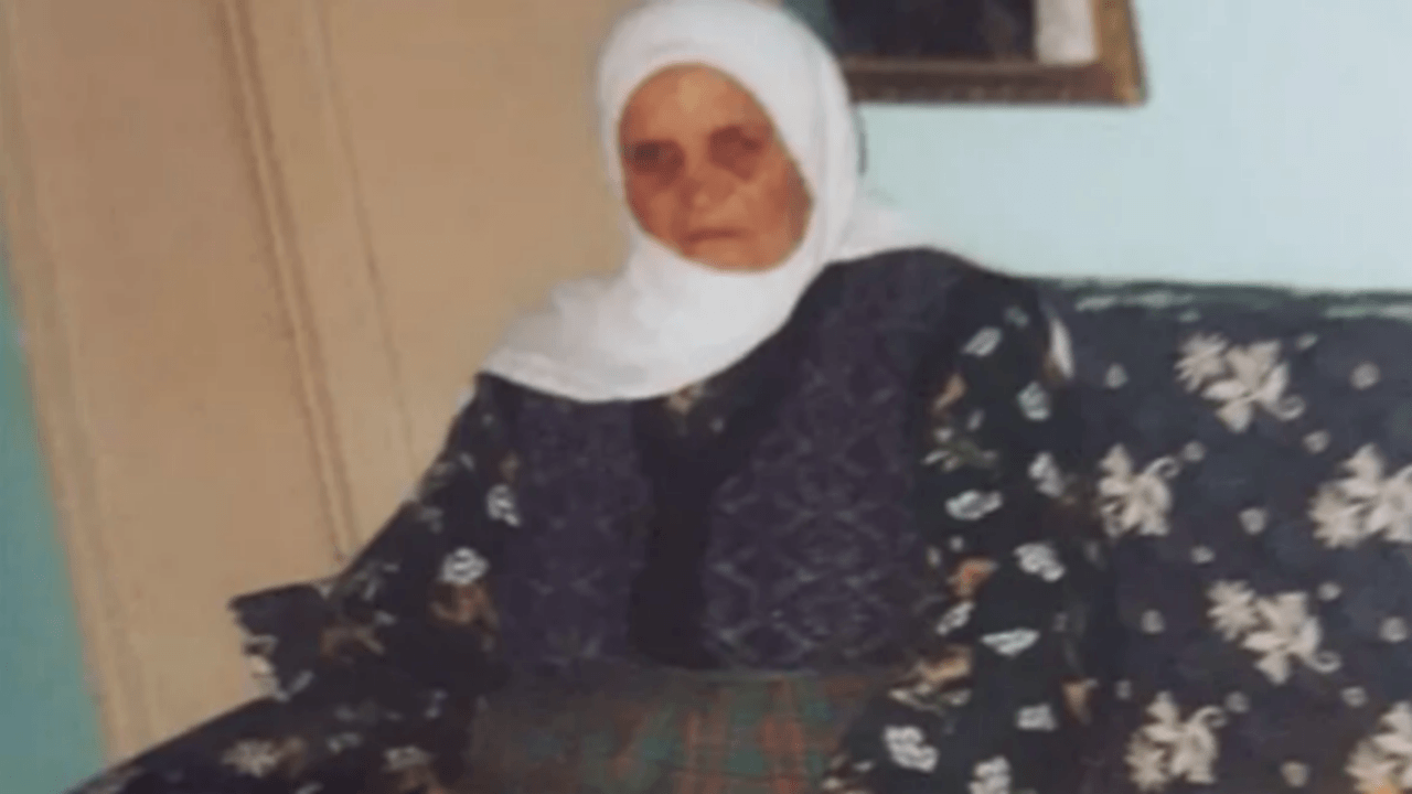 Babaanne cinayetinde toruna kırmızı bülten!