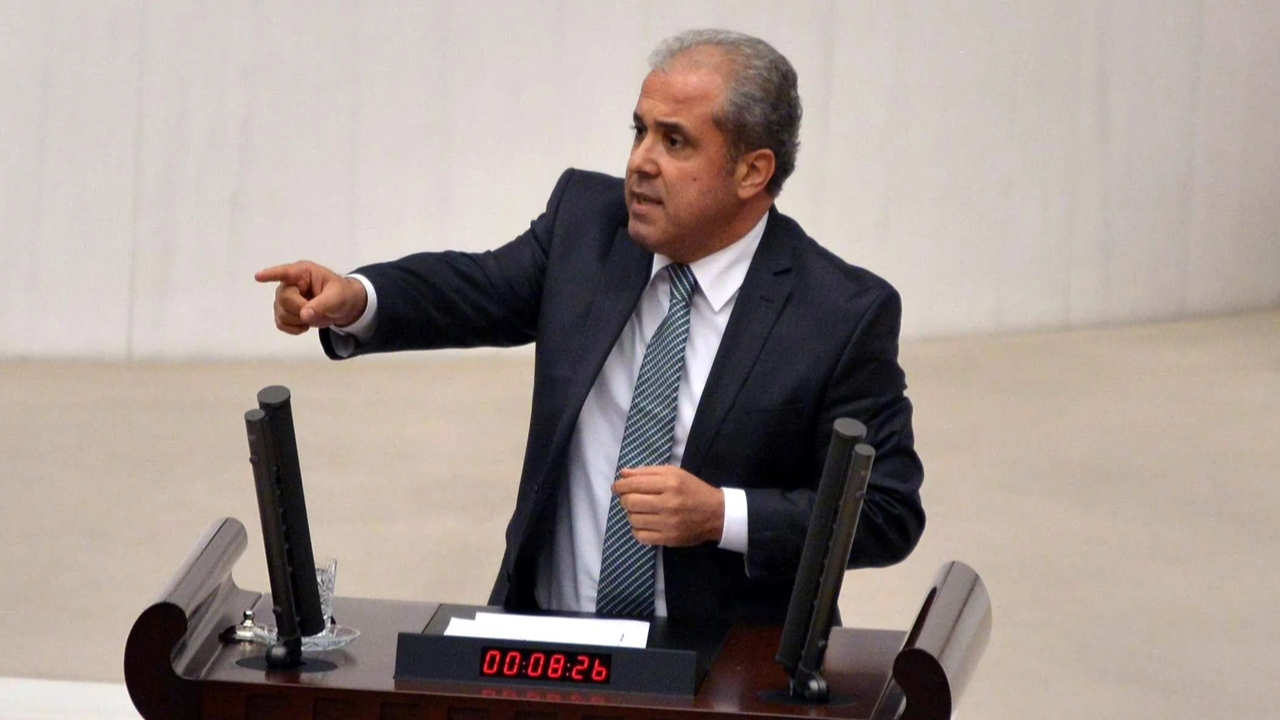 Şamil Tayyar'dan Bülent Arınç yorumu...