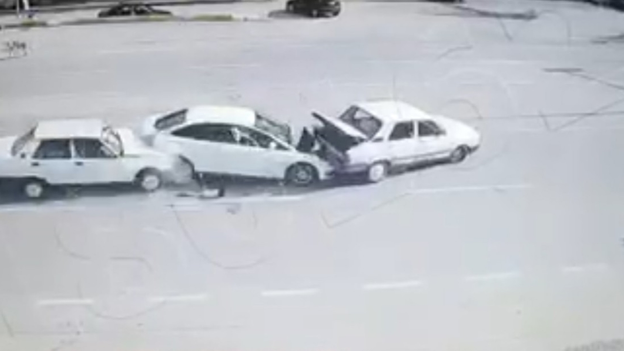Köpeğe çarpmamak için fren yaptı: 1 ölü!