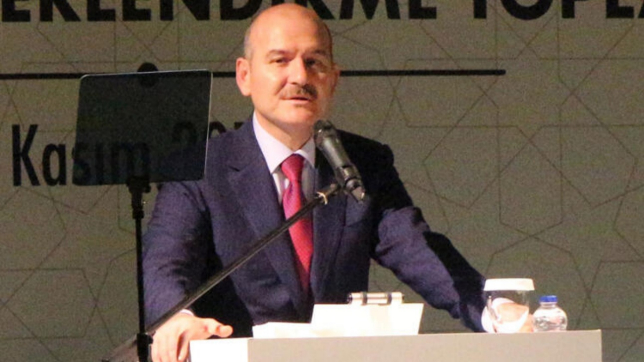 "Anlatmaya çalışıyorum ama anlamıyor. Nato kafa, nato mermer..."