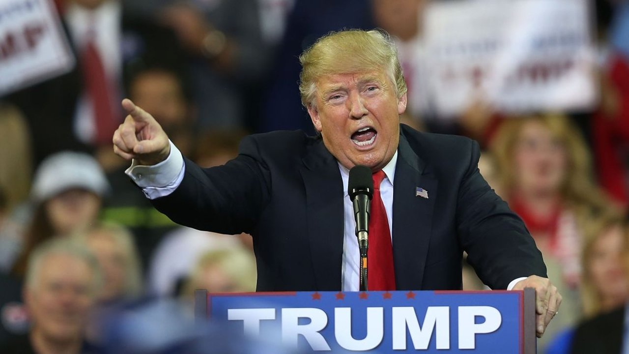 Trump, basına ateş püskürdü...