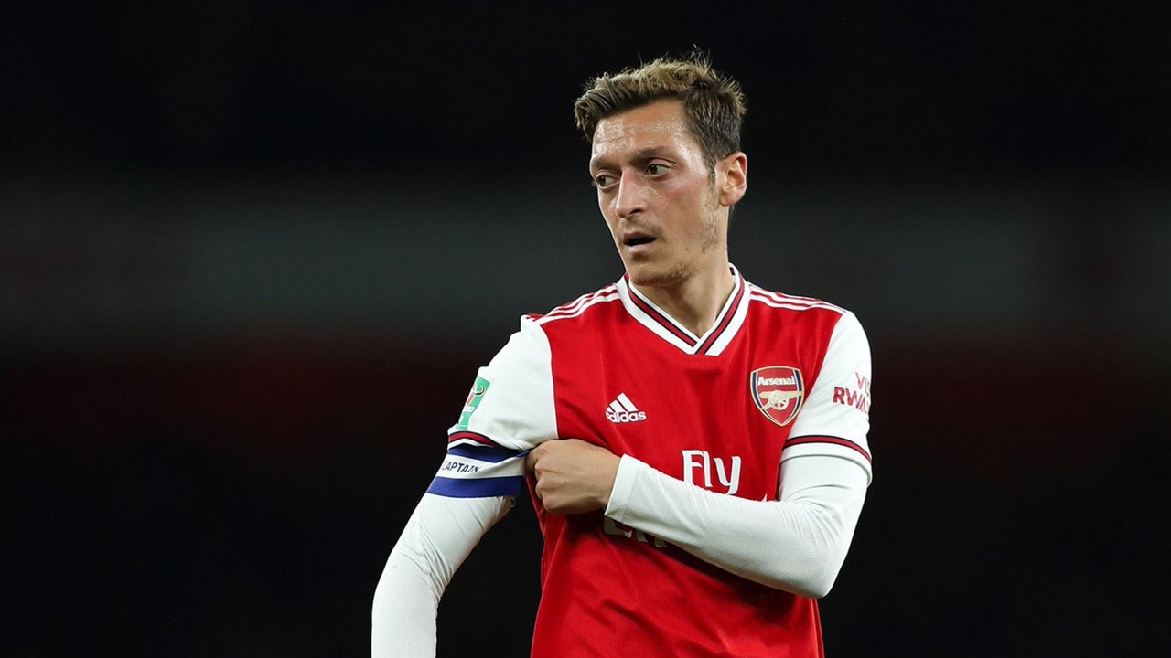 Mesut Özil'e saldıran kişiye 10 yıl hapis!
