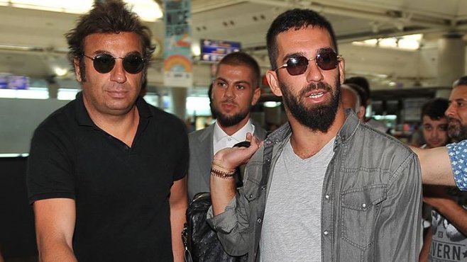 Football Leaks skandalına Arda Turan ile Ahmet Bulut'un da ismi karıştı!