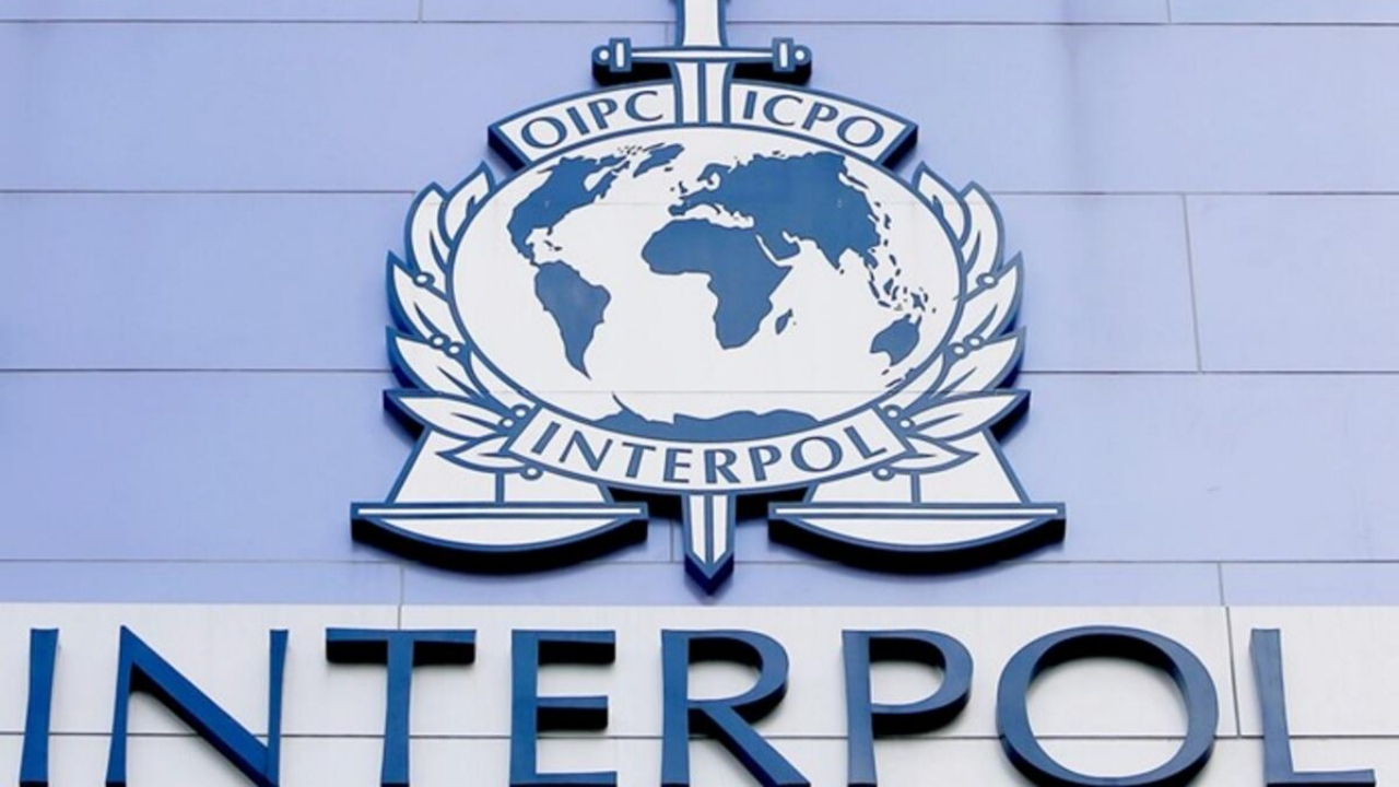 Interpol kırmızı bültenle arıyordu! Kilis'te yakalandı...