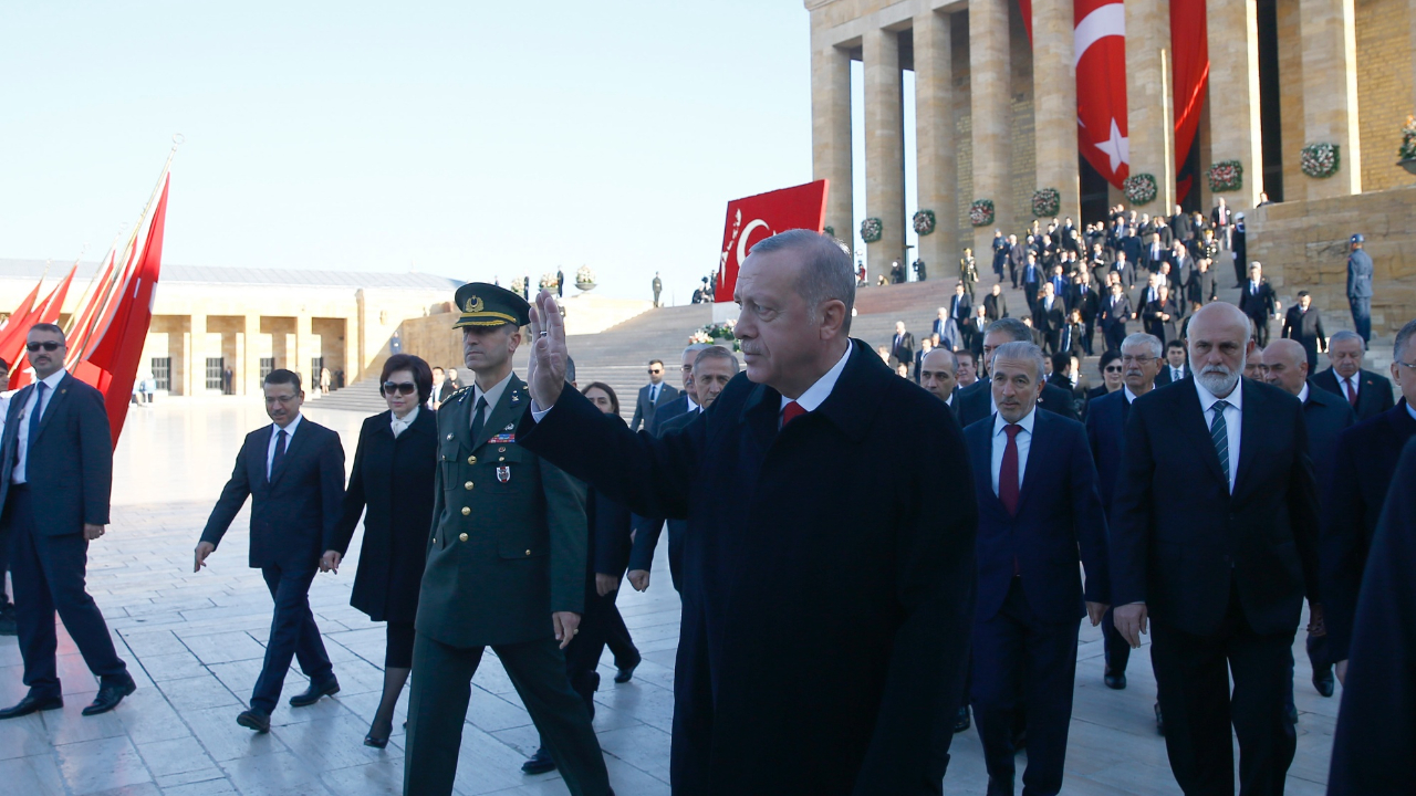 Anıtkabir'de 'Recep Tayyip Erdoğan' sloganları!