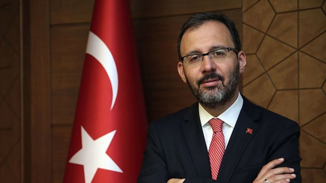 Bakan Kasapoğlu'ndan 10 Kasım mesajı!