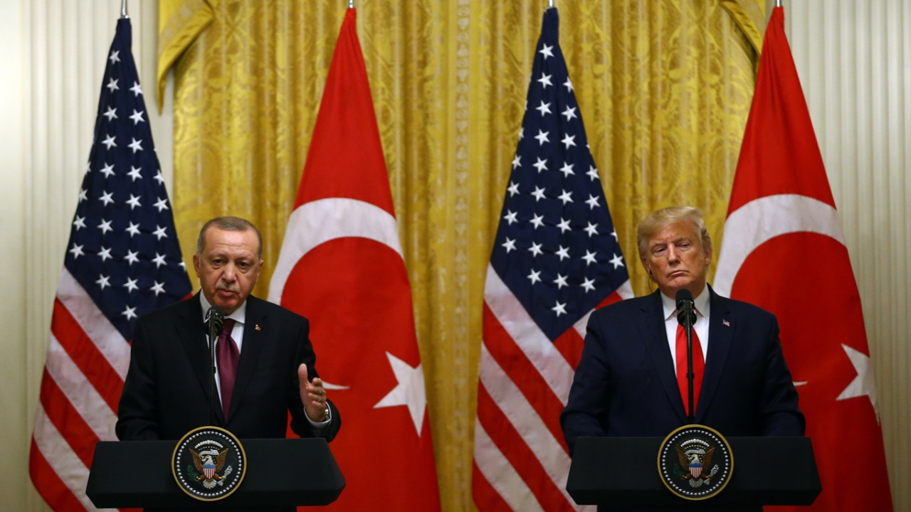 Trump'un yüzüne karşı eleştirilerini sıraladı...