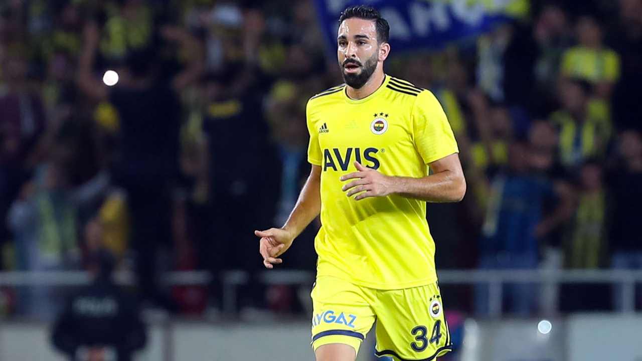 Adil Rami'yle yollar ayrılıyor!