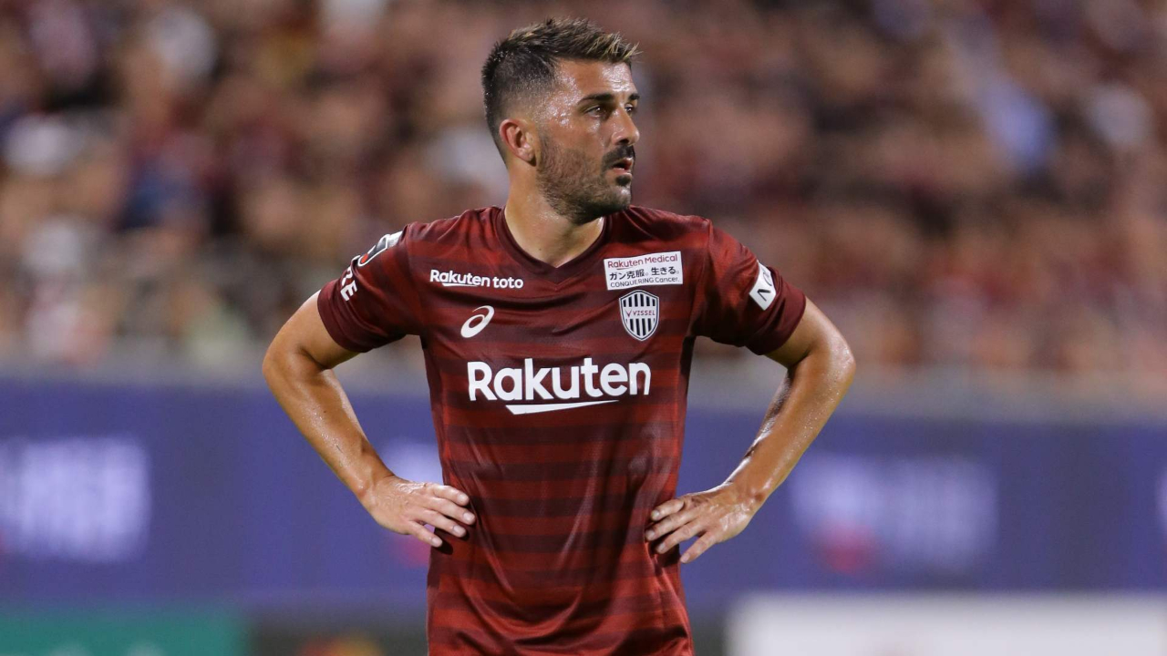Yıldız golcü futbolu bırakıyor!