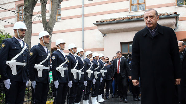 Cumhurbaşkanı Erdoğan'dan talimat: Arkanızdayız, gerekirse vurun!