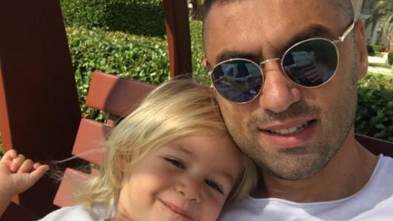 Burak Yılmaz'a kızından destek!