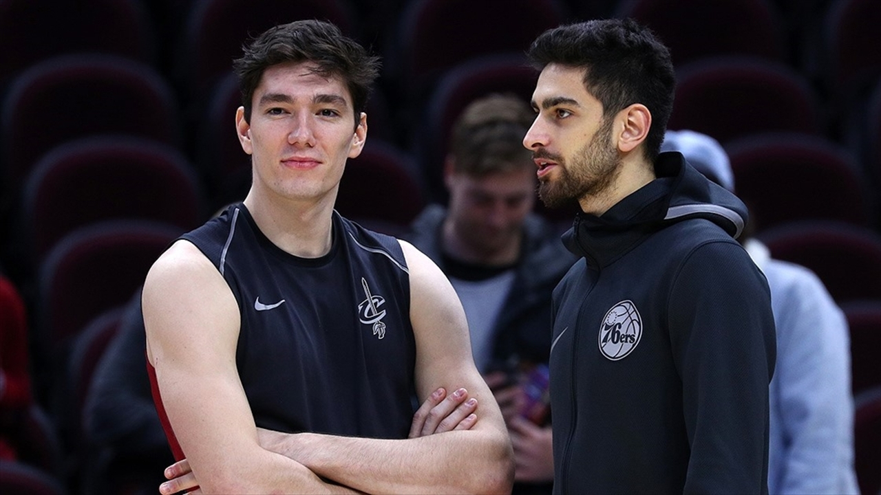 Cedi Osman ve Furkan Korkmaz tekrar karşılaştı!