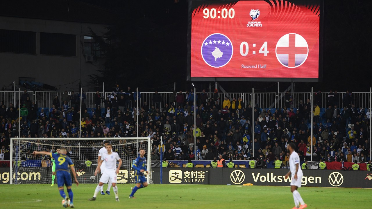 İngiltere, Kosova'yı rahat geçti!
