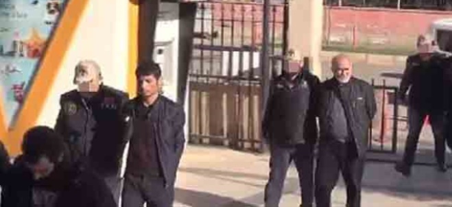 Fırat Kalkanı'na misilleme için gelen 3 DEAŞ'lı yakalandı!