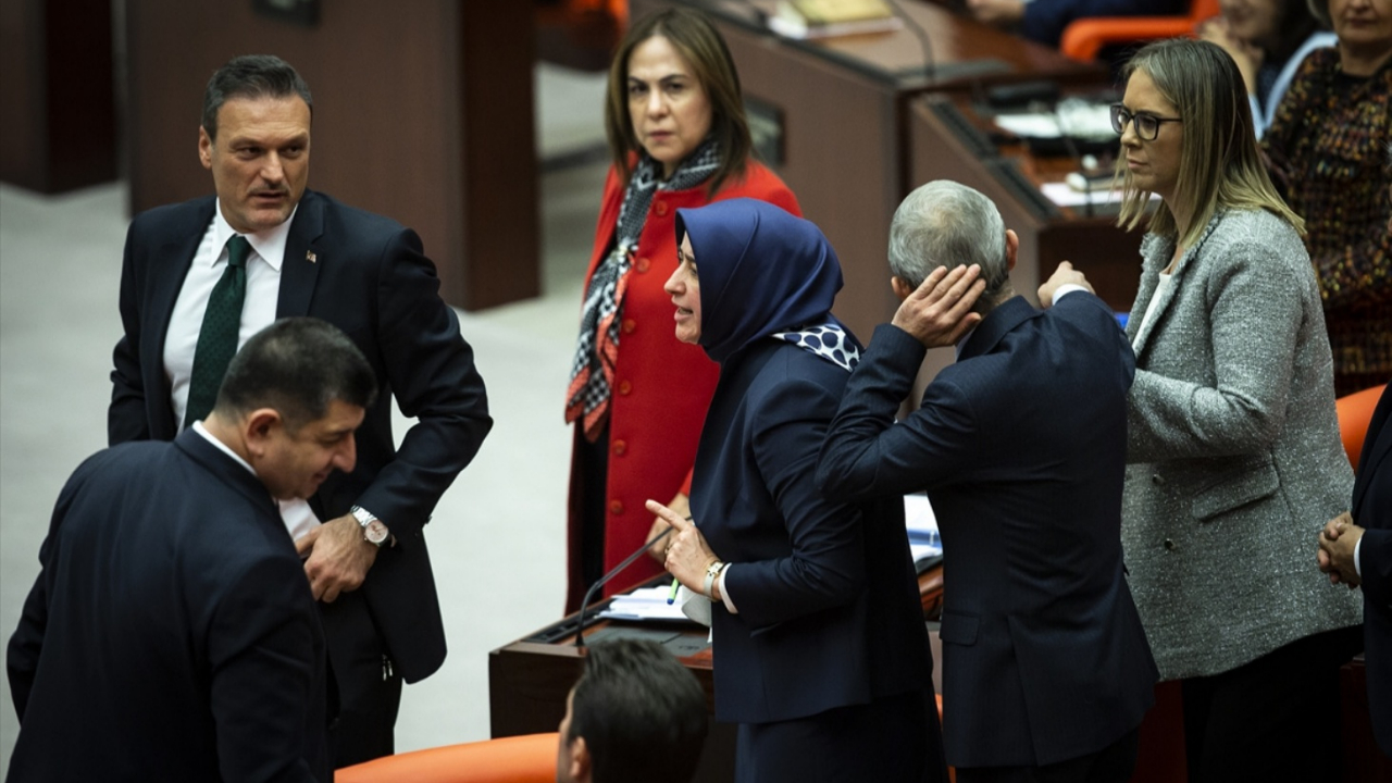 "Bildirmeye çalıştığınız hadden önce kendiniz nasiplenin!"