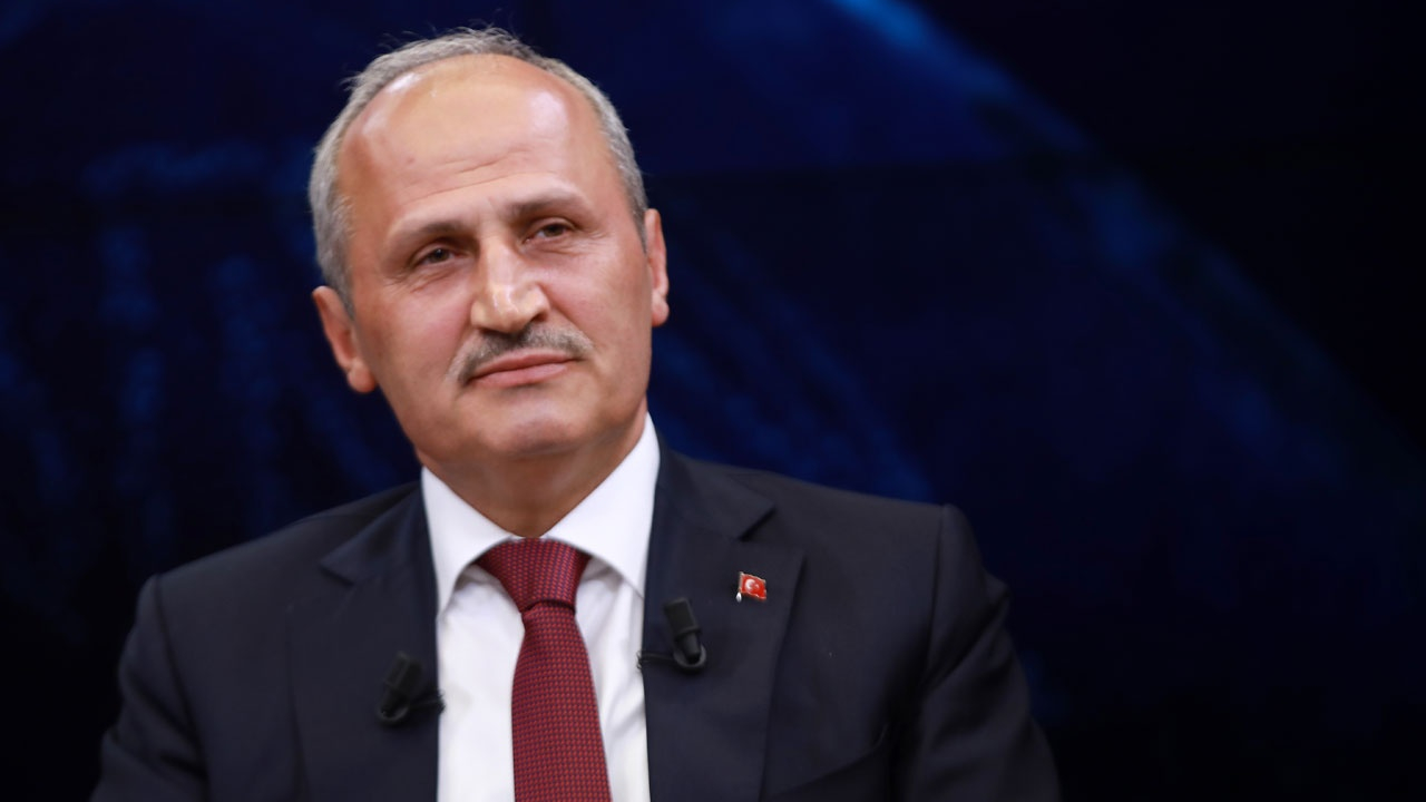 Bakan Cahit Turhan'dan müjde!