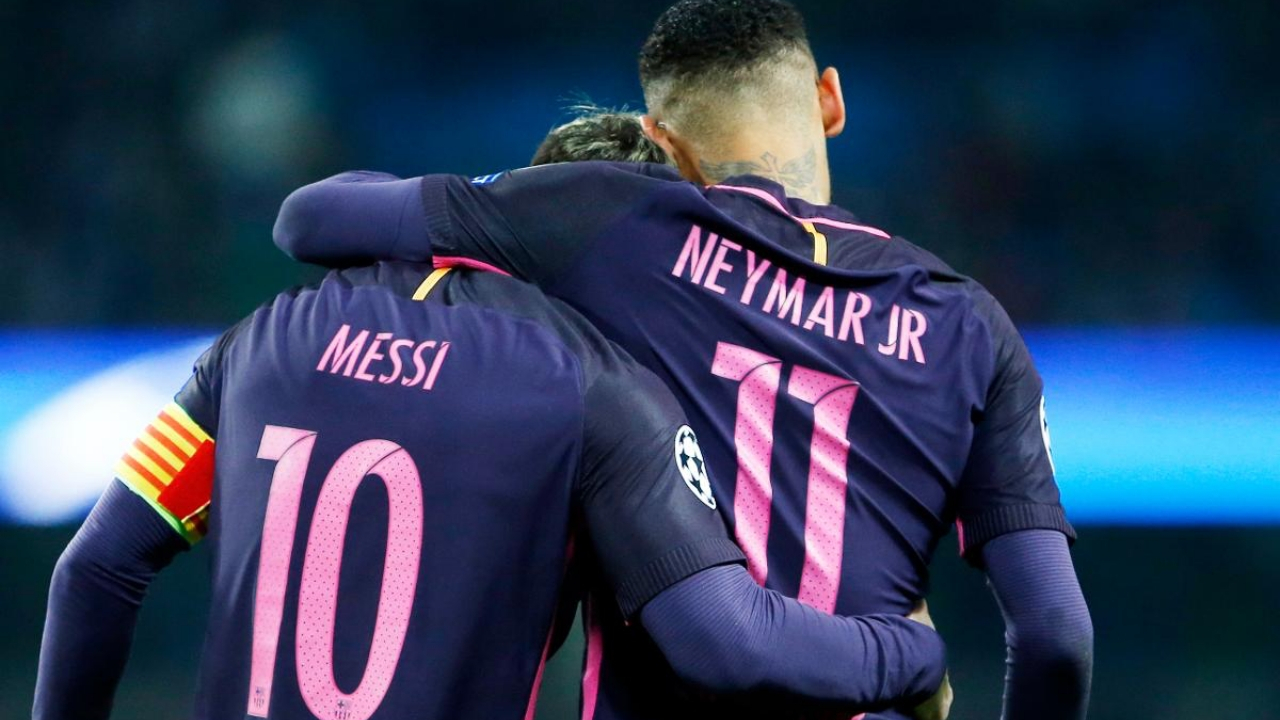 Messi 2 yıl içinde Barcelona'dan ayrılacak!