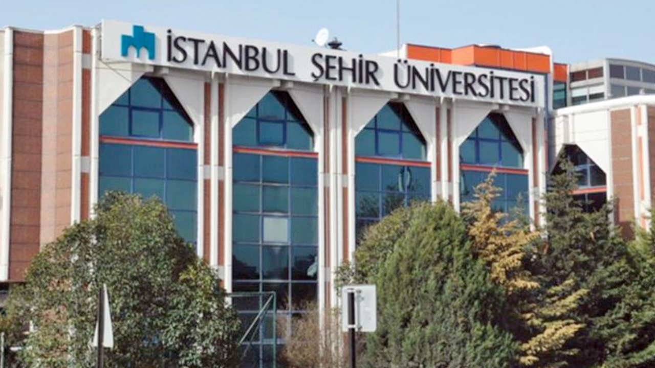Levent Yılmaz yazdı: Şehir Üniversitesi’ndeki durum siyasi değil hukuki!