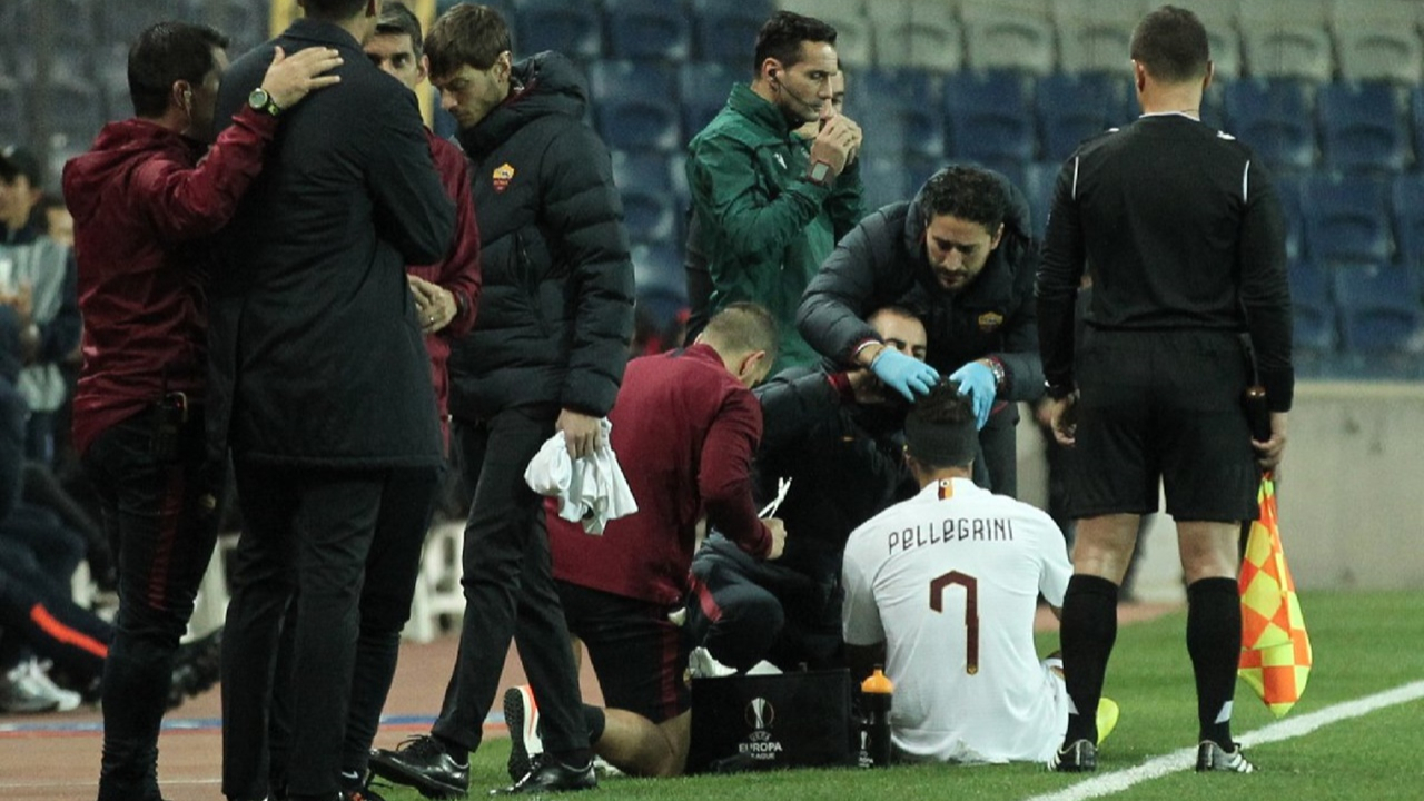 Başakşehir - Roma maçında 2 gözaltı!