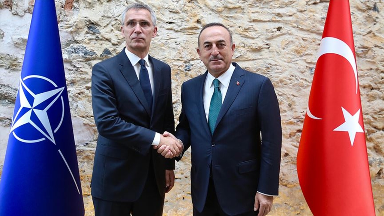 Bakan Çavuşoğlu, Stoltenberg ile görüştü!