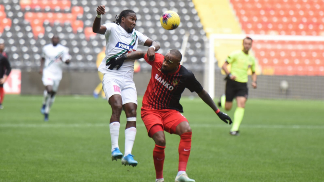 Denizlispor, Gaziantep deplasmanından 3 puan aldı!