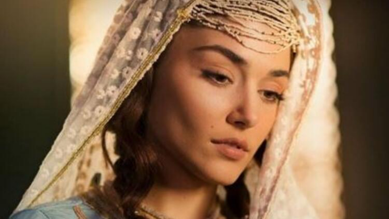 Hande Erçel Kimya Hatun'a can verecek!