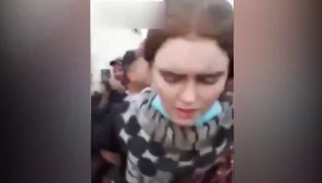 DEAŞ'a kaçan Alman kız çığlık çığlığa teslim alındı...