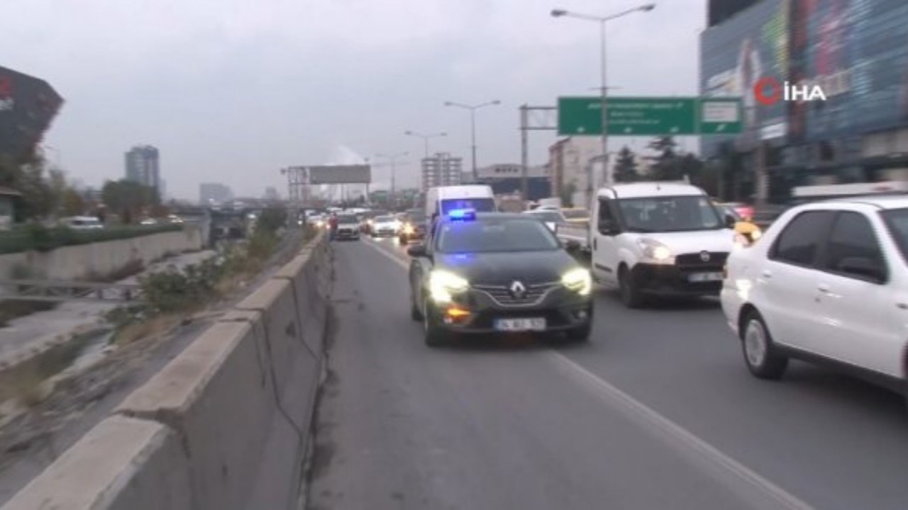Çakar lamba OUT, tepe lambası IN!