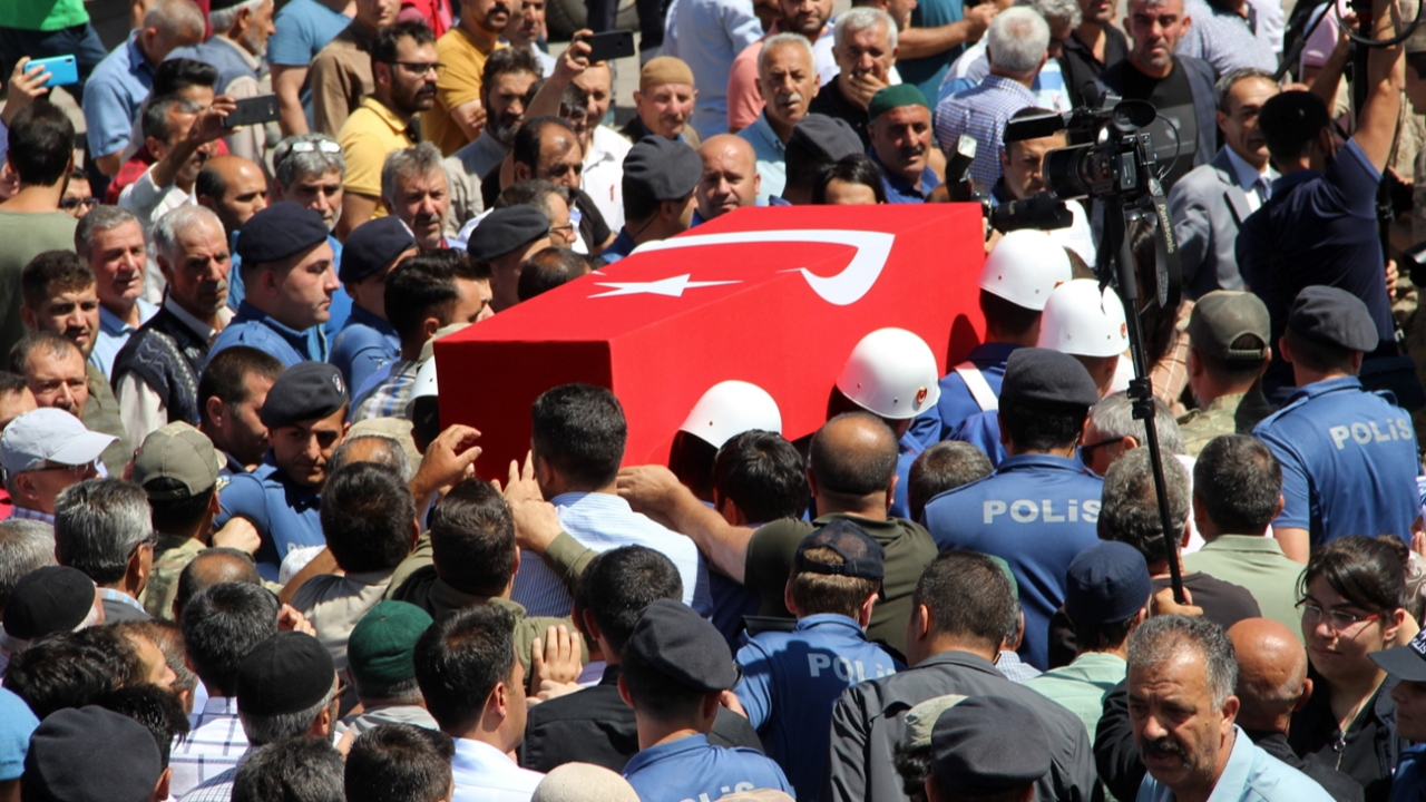MSB: 2 asker şehit oldu...