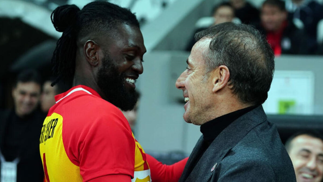 Adebayor'dan şok açıklama!