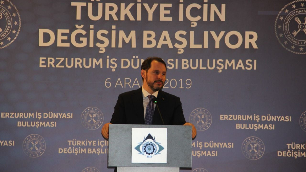Bakan Albayrak: Yıllık bazda da pozitif büyümeye geçtik!