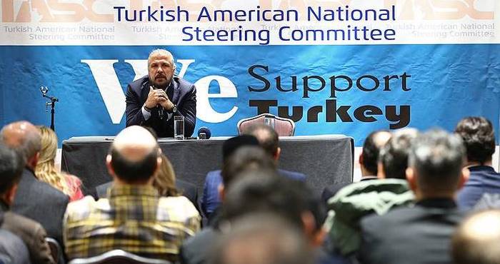 Mete Yarar: 15 Temmuz 'direnişti', sonrasında yaşananlar ise 'diriliş'
