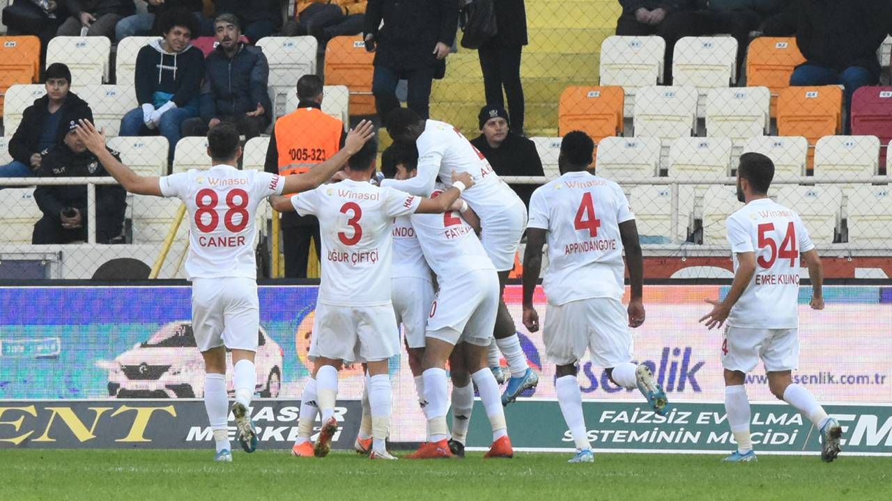 Sivasspor liderliği bırakmadı!