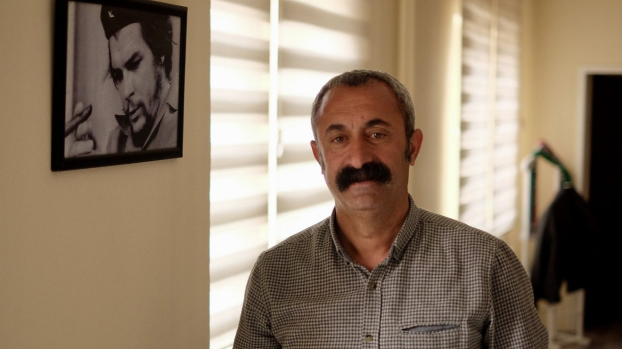 Komünist başkandan 'regl izni' açıklaması!